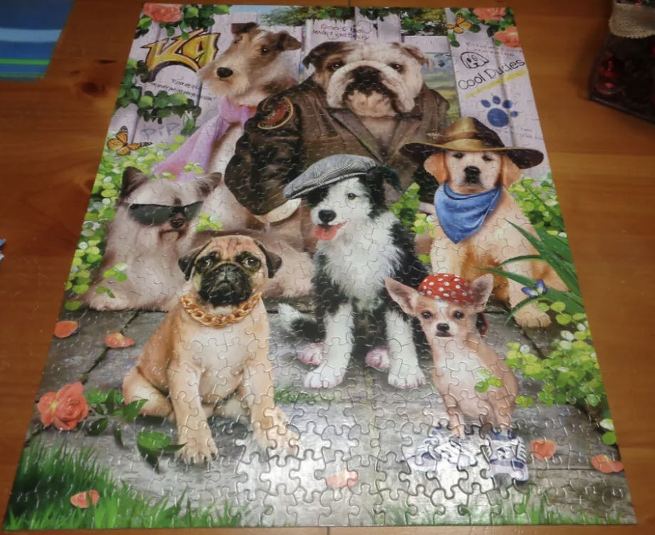 Cool Dudes - White Mountain puzzle collectible [Barcode 724819250387] - Main Image 4