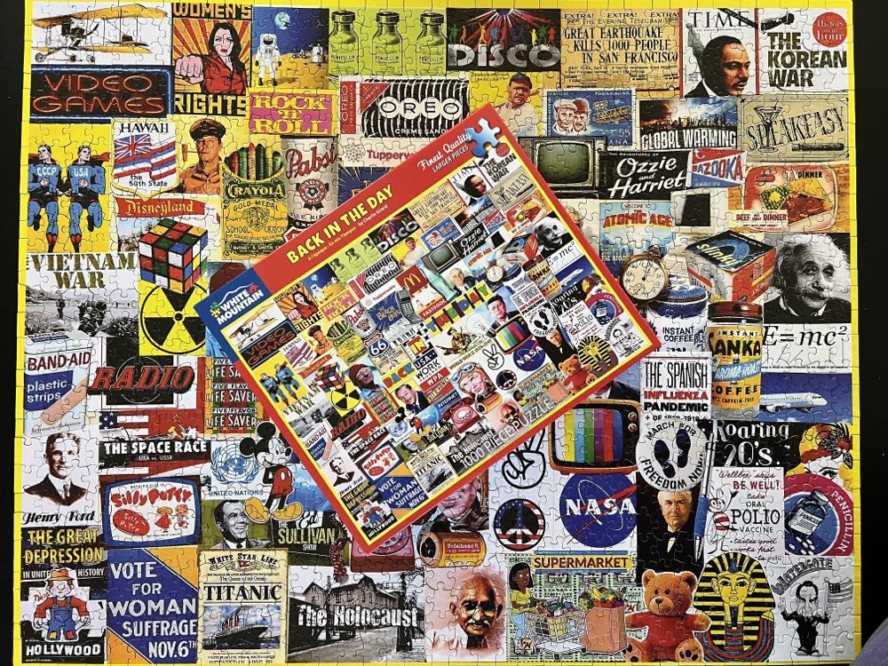 Back in the Day  - White Mountain puzzle collectible [Barcode 724819264551] - Main Image 3