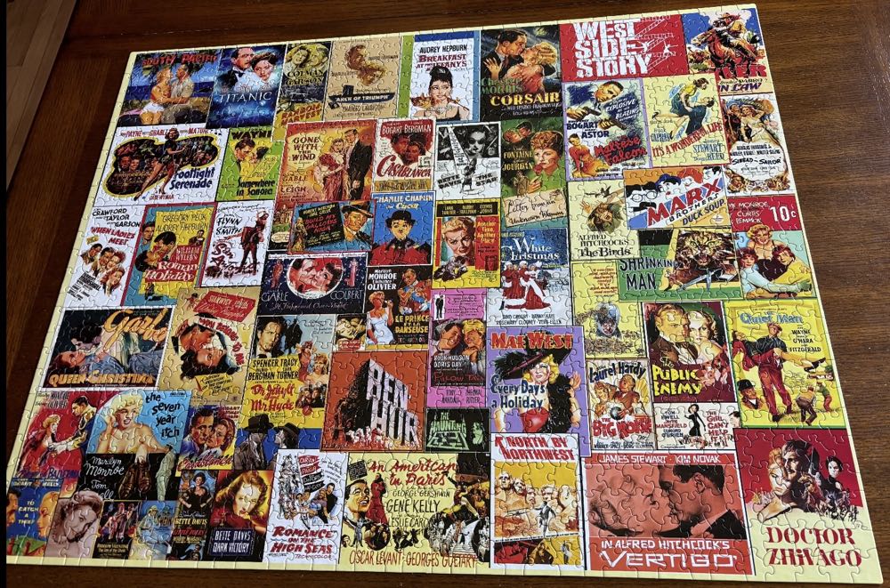 Romance Classics - White Mountain puzzle collectible [Barcode 724819262854] - Main Image 3