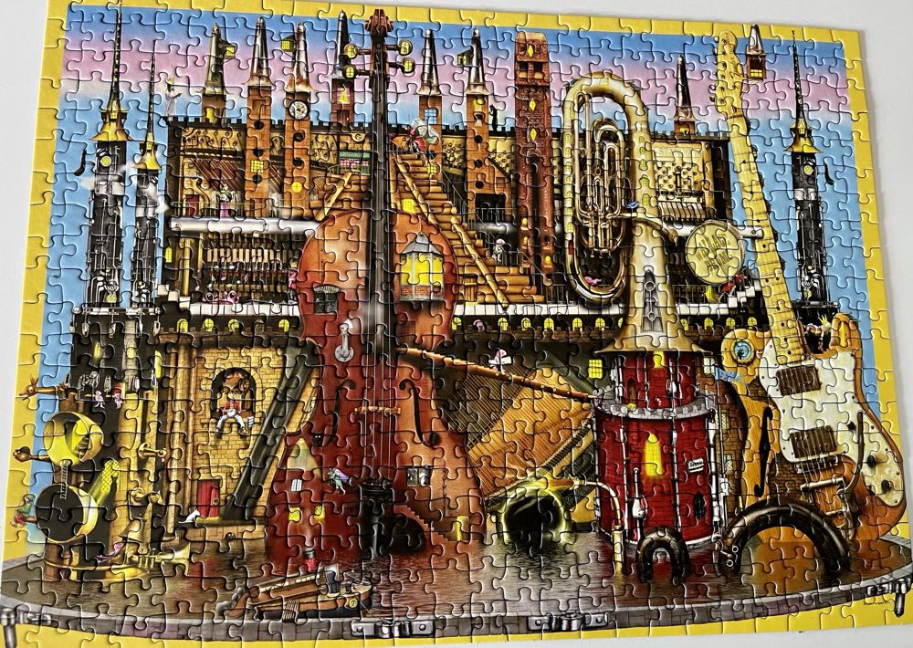Music Castle - Ravensburger puzzle collectible [Barcode 4005556822638] - Main Image 2