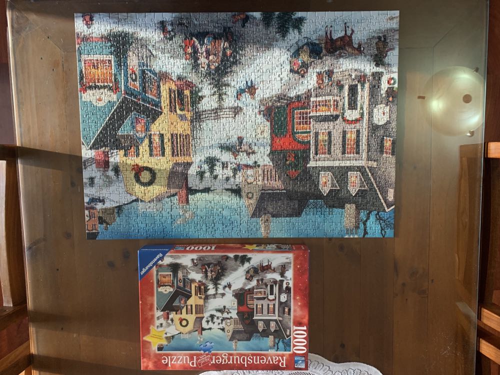 The Joy of Christmas • - Ravensburger puzzle collectible [Barcode 4005556197569] - Main Image 2