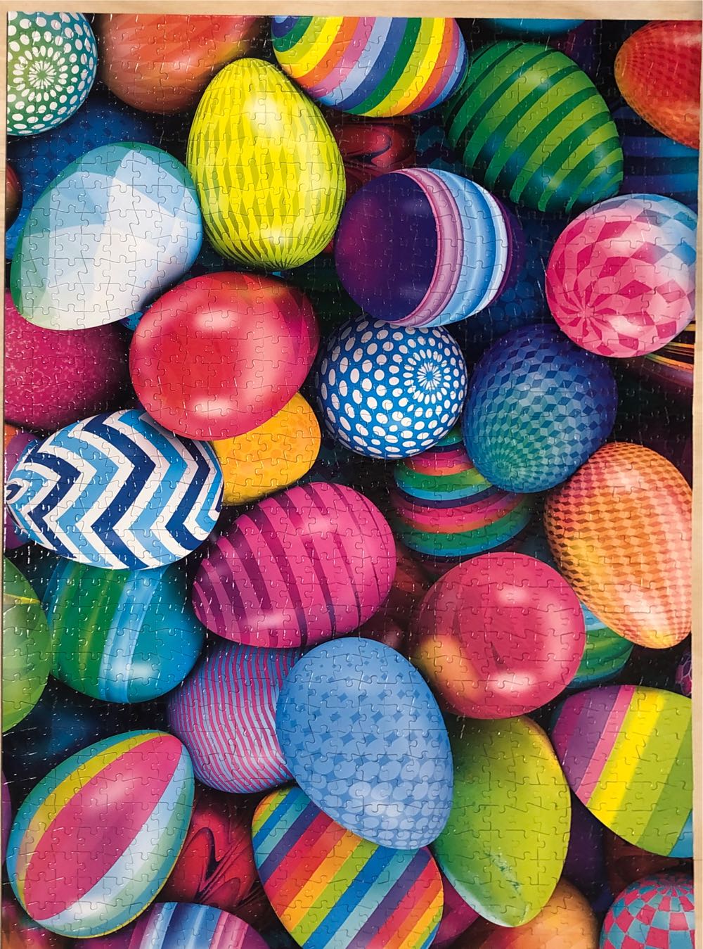 Eggcellent - Buffalo Games puzzle collectible [Barcode 079346122219] - Main Image 2