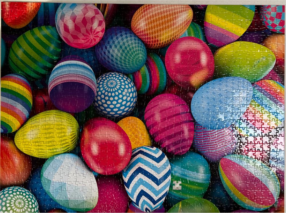 Eggcellent - Buffalo Games puzzle collectible [Barcode 079346122219] - Main Image 3