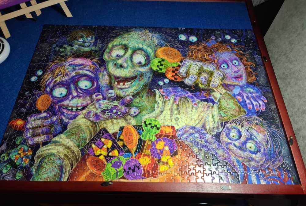 Halloween, Zombies Like Candy - Vermont Christmas Company puzzle collectible [Barcode 819273022486] - Main Image 2