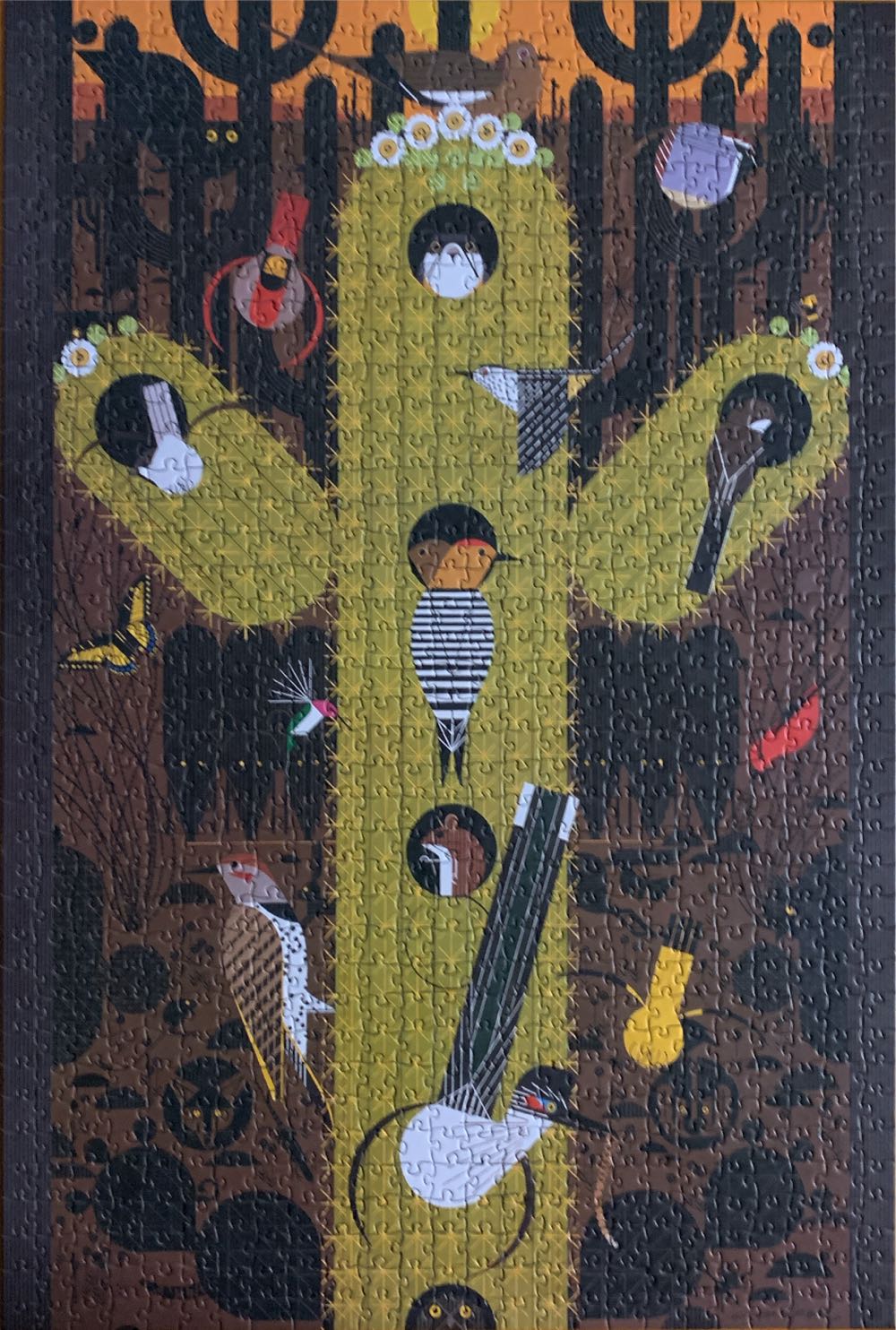 Charley Harper - The Desert - Pomegranate puzzle collectible [Barcode 9780764987427] - Main Image 4