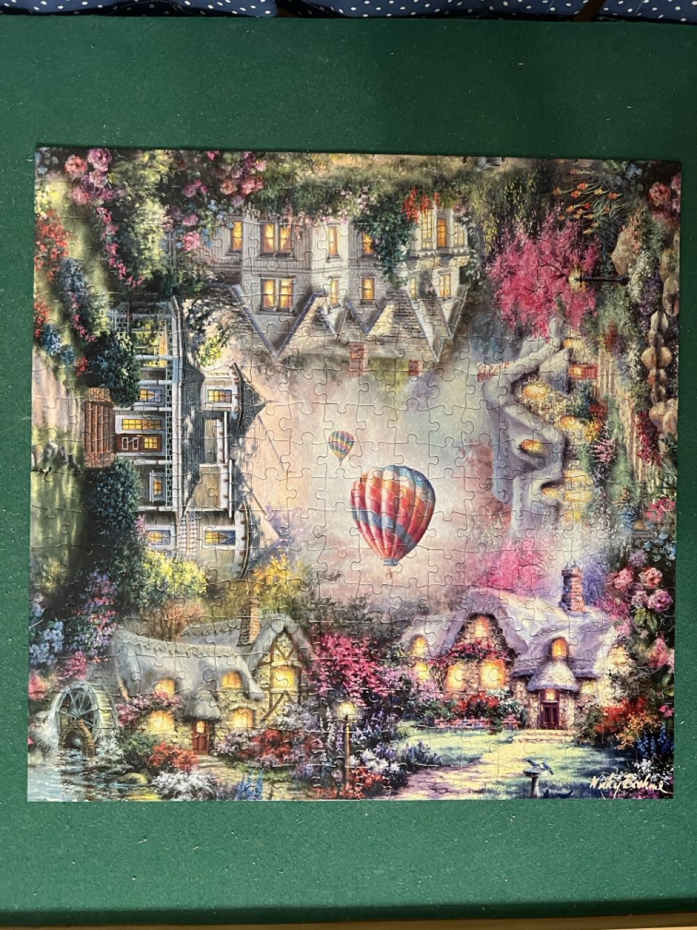 The Mysteries At Home - Buffalo puzzle collectible [Barcode 079346027941] - Main Image 3