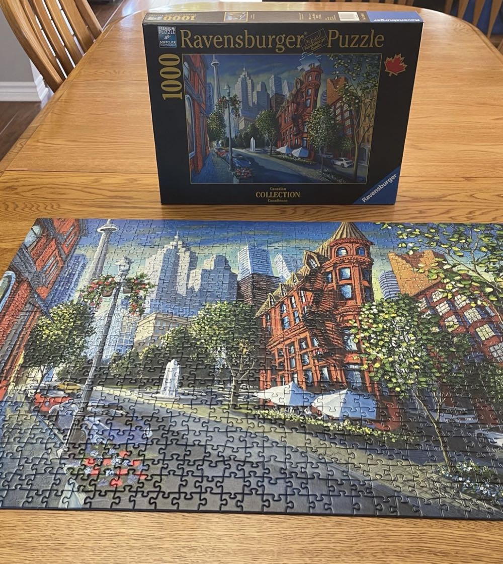 Flat Iron (The) - Ravensberger puzzle collectible [Barcode 4005556198696] - Main Image 3