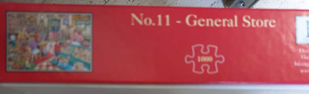 General Store (No 11) - HOP 🇬🇧 puzzle collectible [Barcode 5060002003954] - Main Image 2