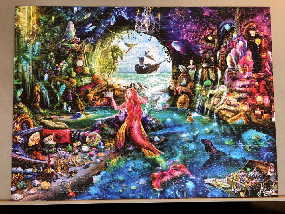 A Mermaid’s Treasure - For Kerri - Buffalo puzzle collectible [Barcode 079346127245] - Main Image 2