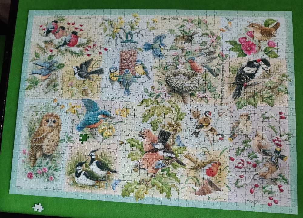 Seasons Of Flight - Innovakids puzzle collectible [Barcode 25357752] - Main Image 2