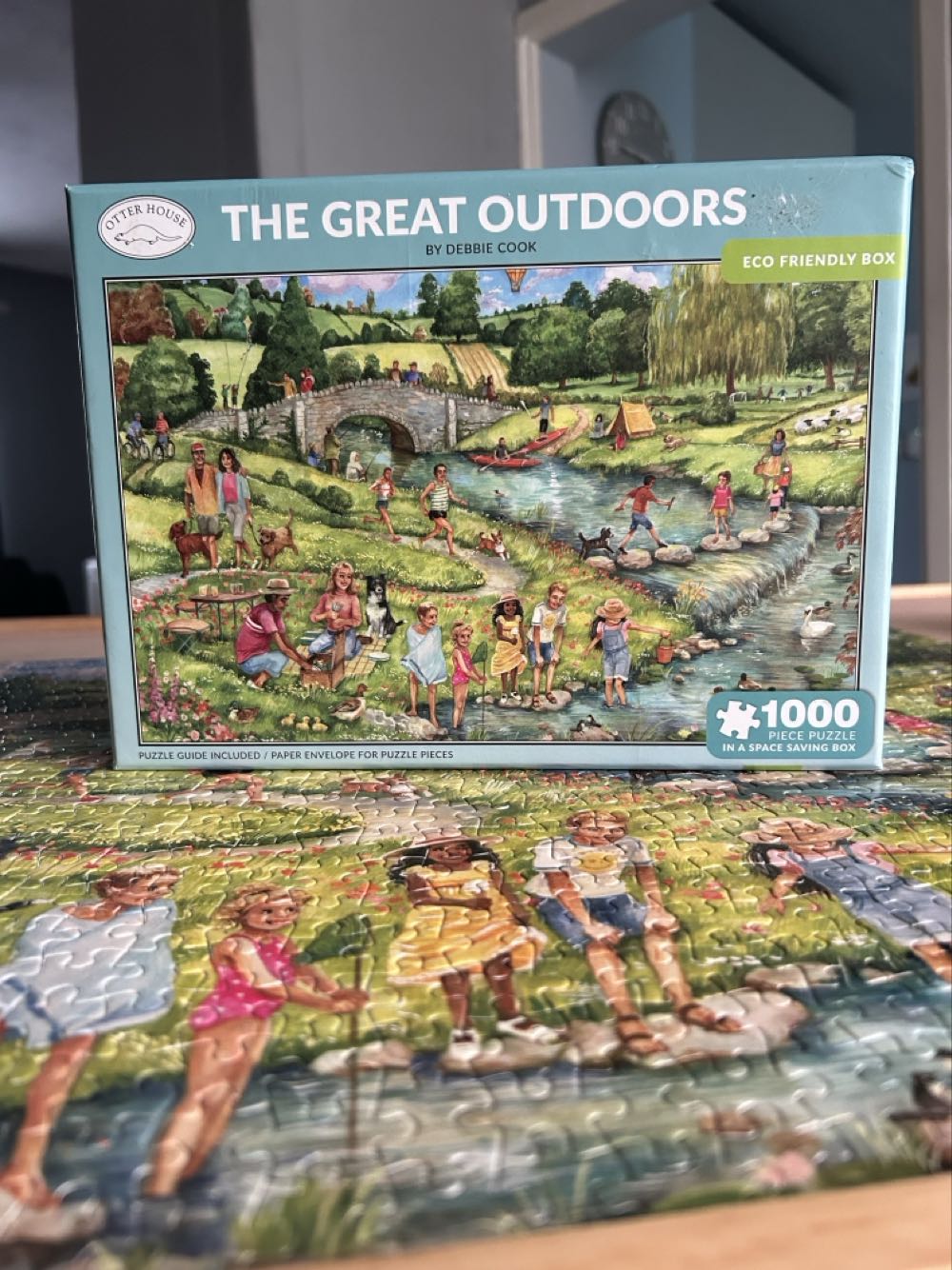 The Great Outdoors - Otter House puzzle collectible [Barcode 5017680047046] - Main Image 4