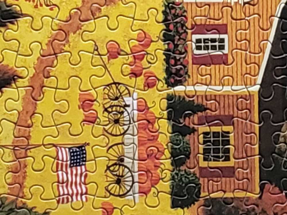 Moonmeadow Cove - Hasbro MB Puzzles puzzle collectible [Barcode 032244046797] - Main Image 4