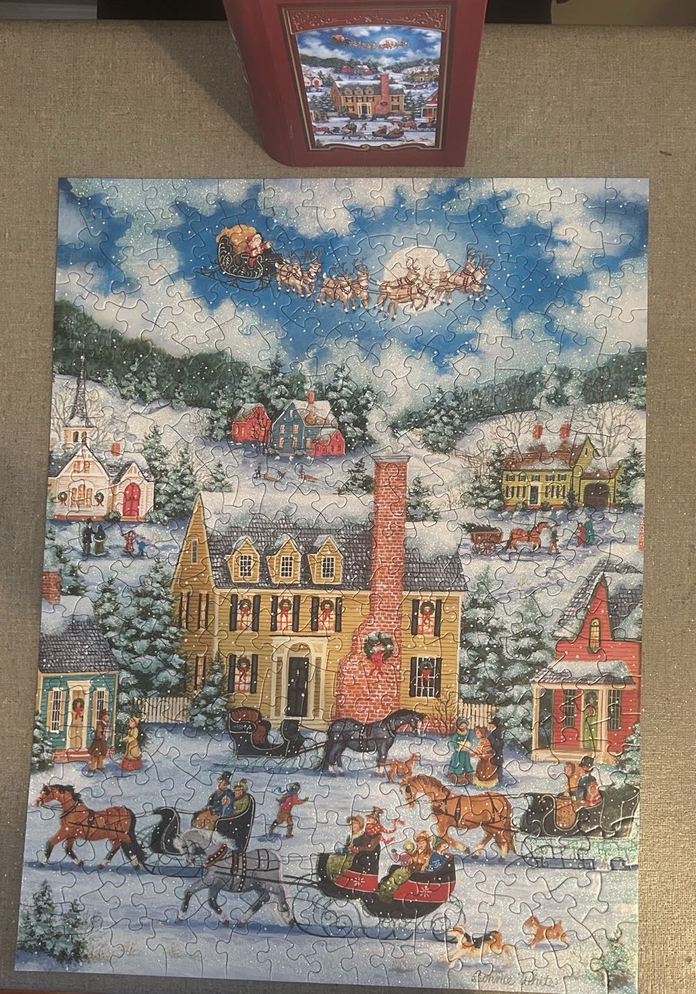Christmas Eve Fly-By - Master Pieces puzzle collectible - Main Image 2