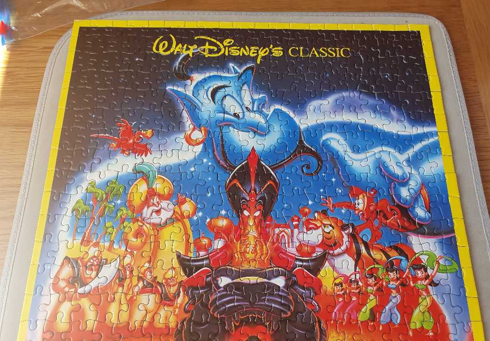 Aladdin - Waddingtons puzzle collectible [Barcode 5011634010605] - Main Image 3