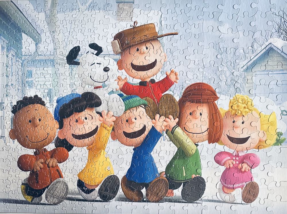 *Peanuts Movie The Family Puzzle - Ceaco puzzle collectible [Barcode 0021081023221] - Main Image 2