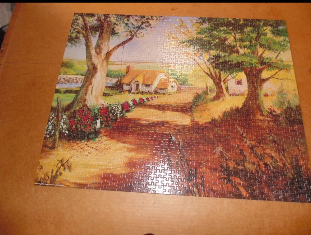 Double Cross - Bepuzzled puzzle collectible [Barcode 023332005000] - Main Image 2