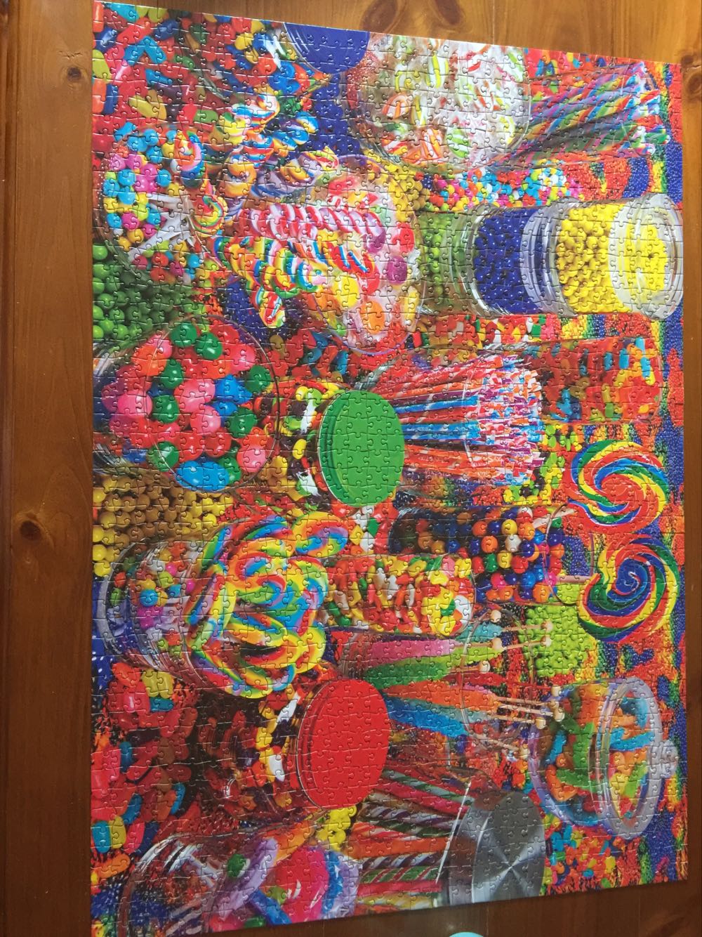 Fun Candy Table - CraZArt puzzle collectible [Barcode 9341102313522] - Main Image 2