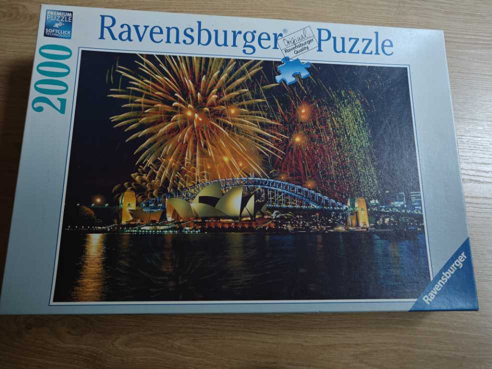 Fireworks In Sydney - Ravensburger puzzle collectible [Barcode 4005556166220] - Main Image 2
