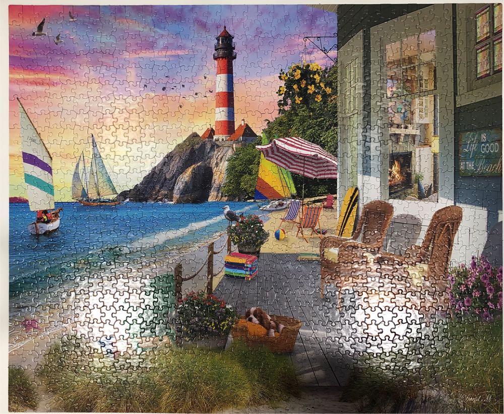 Beach Vacation - White Mountain puzzle collectible [Barcode 724819262274] - Main Image 4