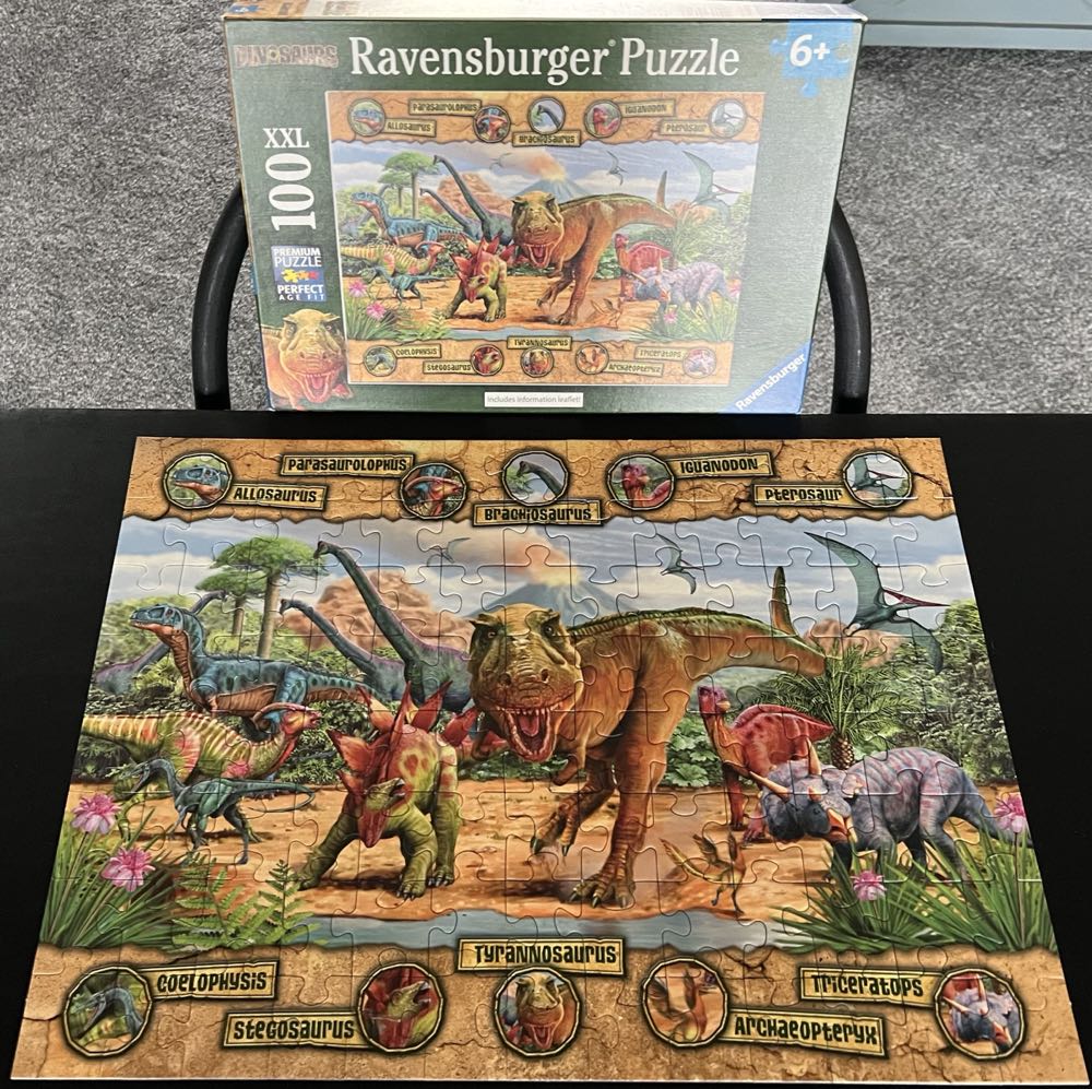 Dinosaurs - Ravensburger puzzle collectible [Barcode 4005556106097] - Main Image 3