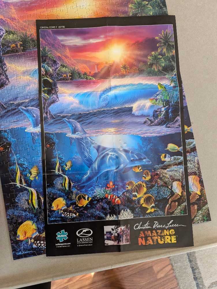 Crystal Cove II (24BC-0066) - Buffalo Games puzzle collectible [Barcode 079346037780] - Main Image 4