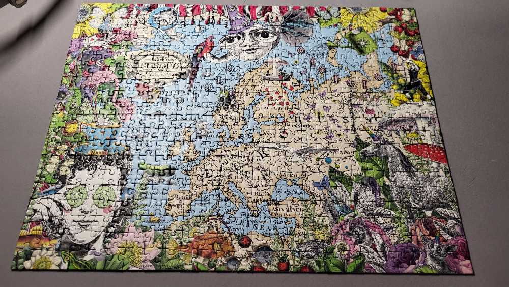 Quirky Circus European Map - Ravensburger 🇩🇪 puzzle collectible [Barcode 4005556167609] - Main Image 2