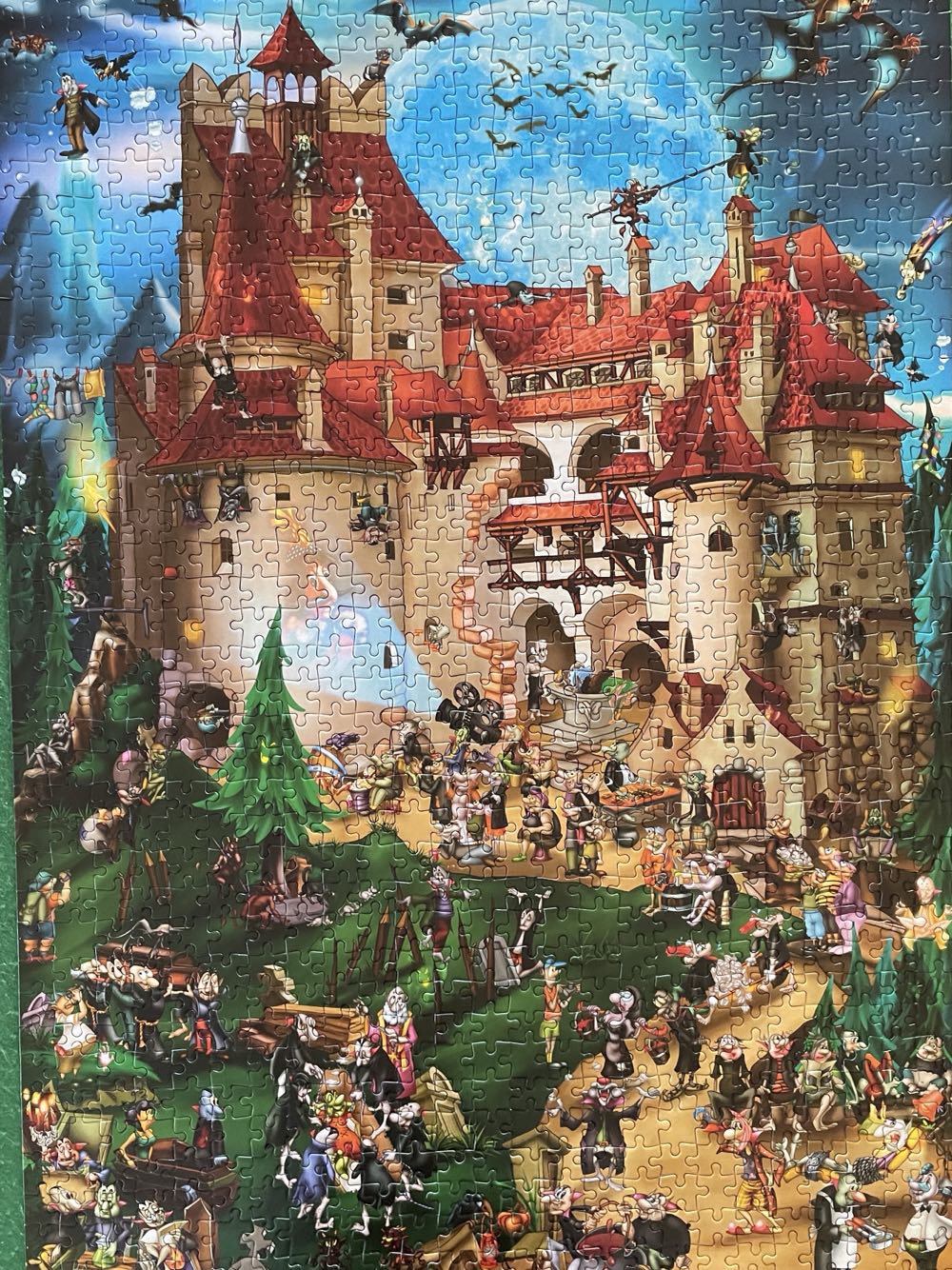 Transylvania Castle - D-TOYS puzzle collectible [Barcode 091683075614] - Main Image 2