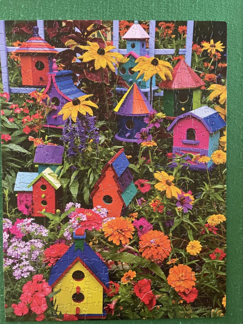 Birdhouses - Cobble Hill puzzle collectible [Barcode 625012880145] - Main Image 2