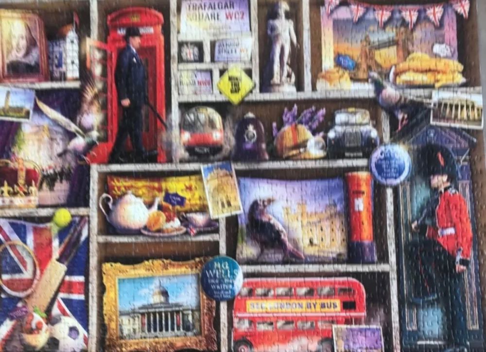 London Emporium - Ravensburger puzzle collectible [Barcode 4005556159857] - Main Image 4
