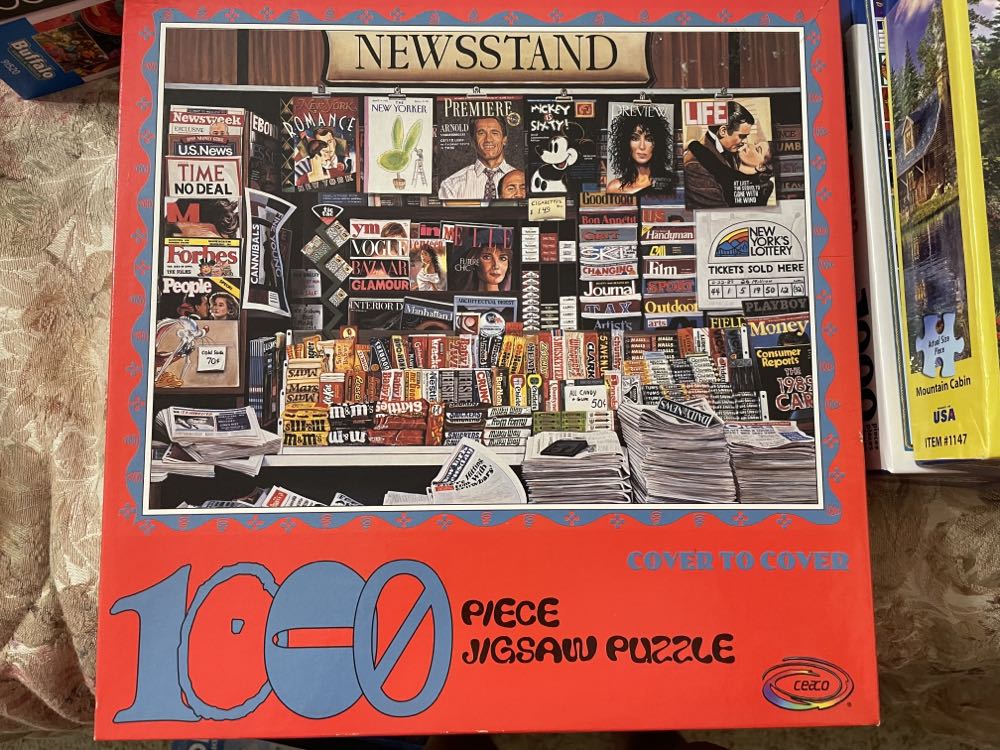 Cover To Cover  - Ceaco puzzle collectible [Barcode 021081033008] - Main Image 2