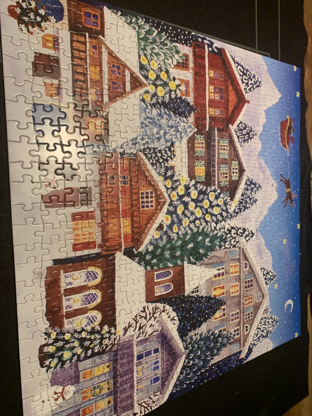 Yuletide Village - Galison puzzle collectible [Barcode 9780735366732] - Main Image 4