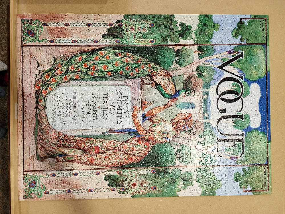 Pretty As A Peacock - New York Puzzle Company 🇺🇸 puzzle collectible [Barcode 819844014872] - Main Image 2