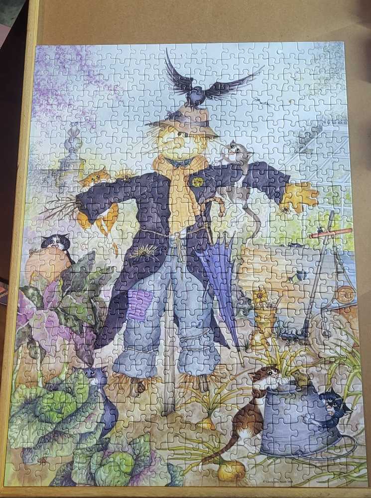 Crazy Cats at The Allotment - Ravensburger puzzle collectible [Barcode 4005556146253] - Main Image 2