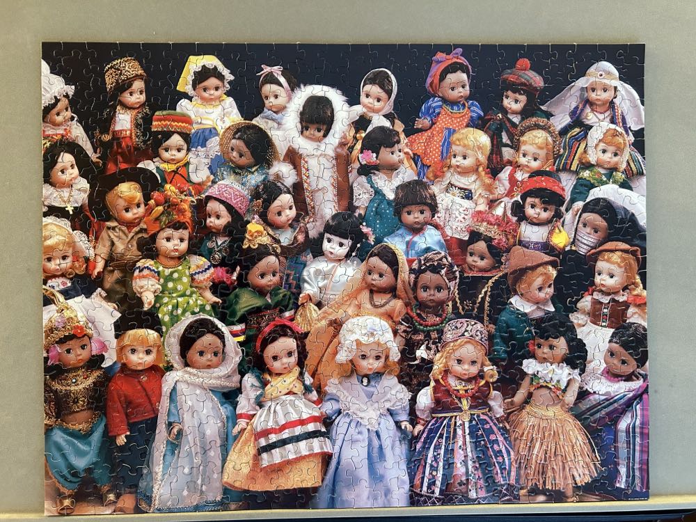 Madame Alexander Dolls - Springbok (Vintage) puzzle collectible - Main Image 2