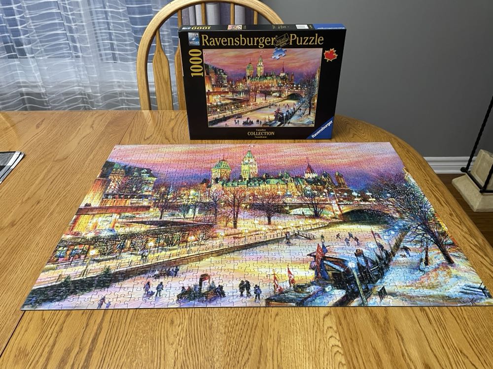 Ottawa Winterlude Festival - Ravensburger puzzle collectible [Barcode 4005556198689] - Main Image 4