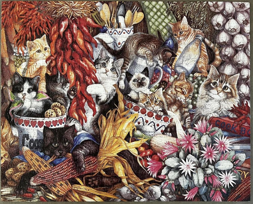 Kitchen Cats-NIB-KIM* - White Mountain Puzzles puzzle collectible [Barcode 724819249107] - Main Image 3