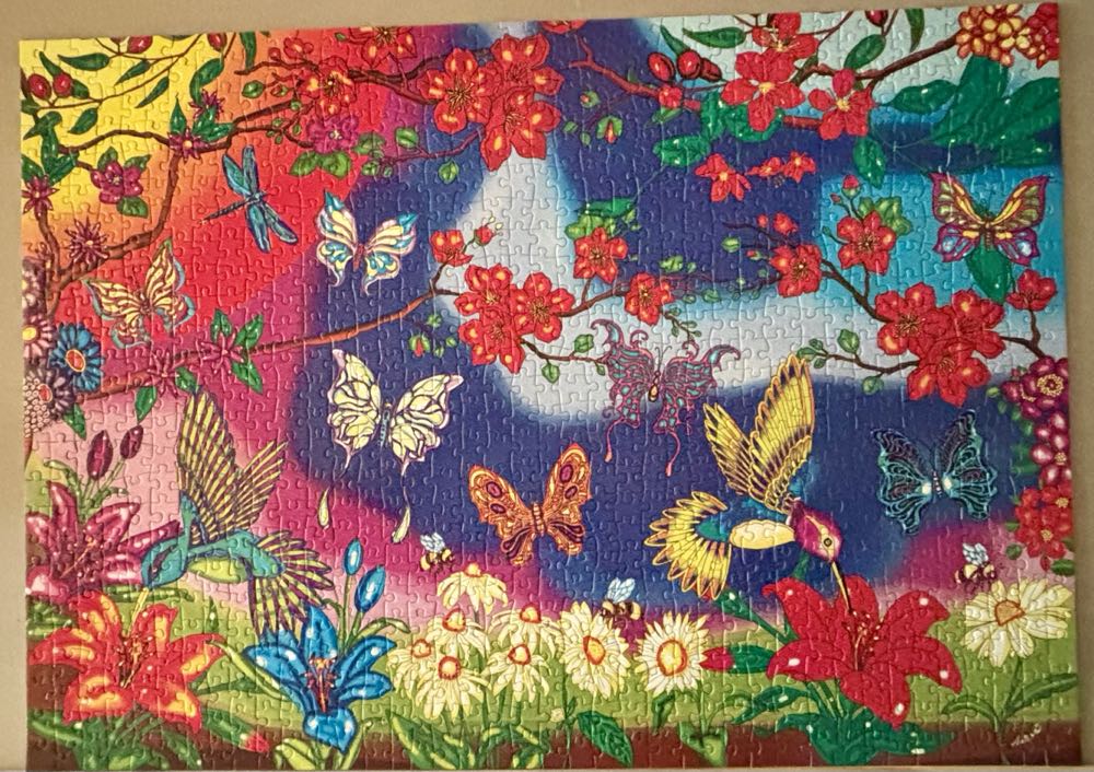 Butterflies And Hummingbirds- GONE - Jacarou Puzzles puzzle collectible [Barcode 034966226983] - Main Image 3