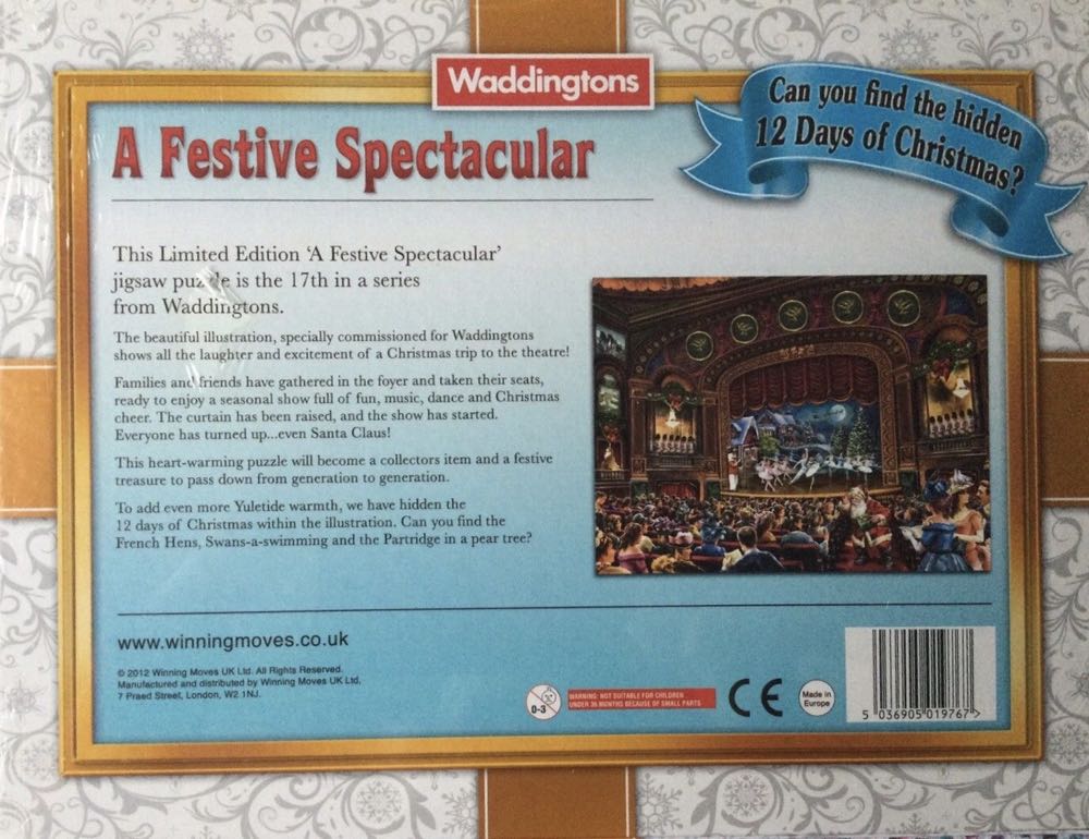 *A Festive Spectacular - Waddingtons puzzle collectible [Barcode 5036905019767] - Main Image 3