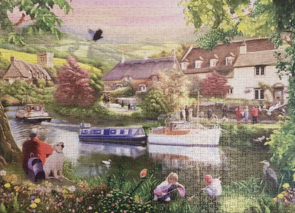 Cotswold Summer Haze - Falcon de luxe puzzle collectible [Barcode 8710126110430] - Main Image 3