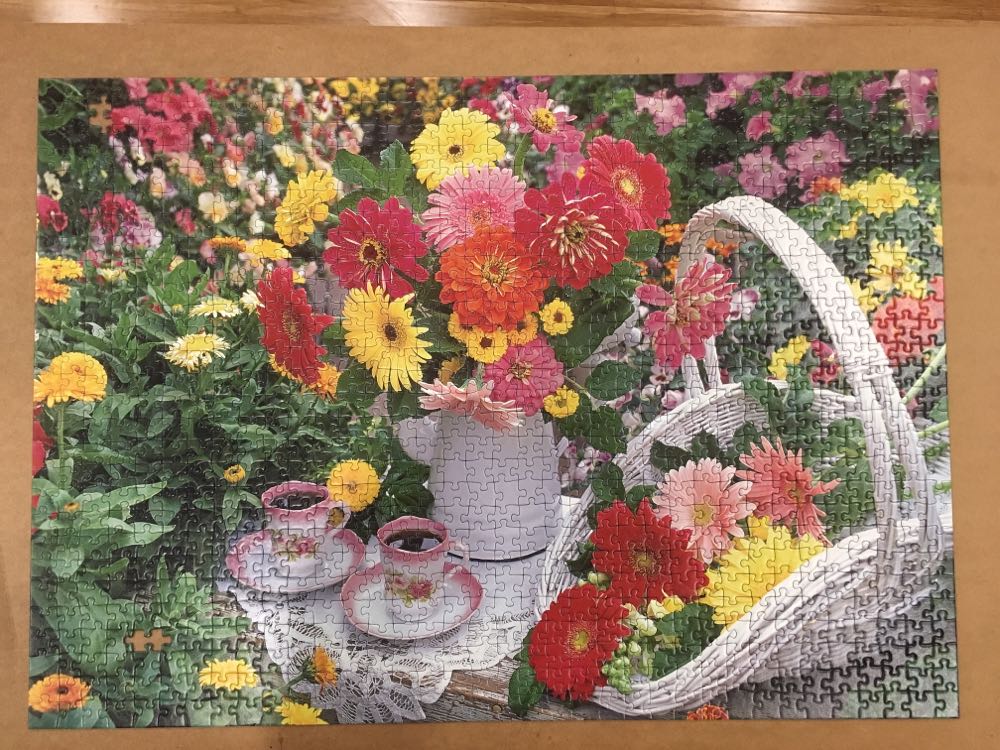 Flowery Tea Party (1) - Ravenburger puzzle collectible [Barcode 4005556192731] - Main Image 2