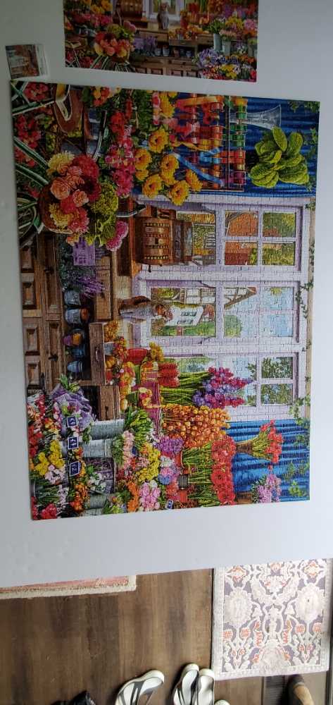 Your Favourite Shops - Falcon de luxe puzzle collectible [Barcode 8710126112496] - Main Image 3