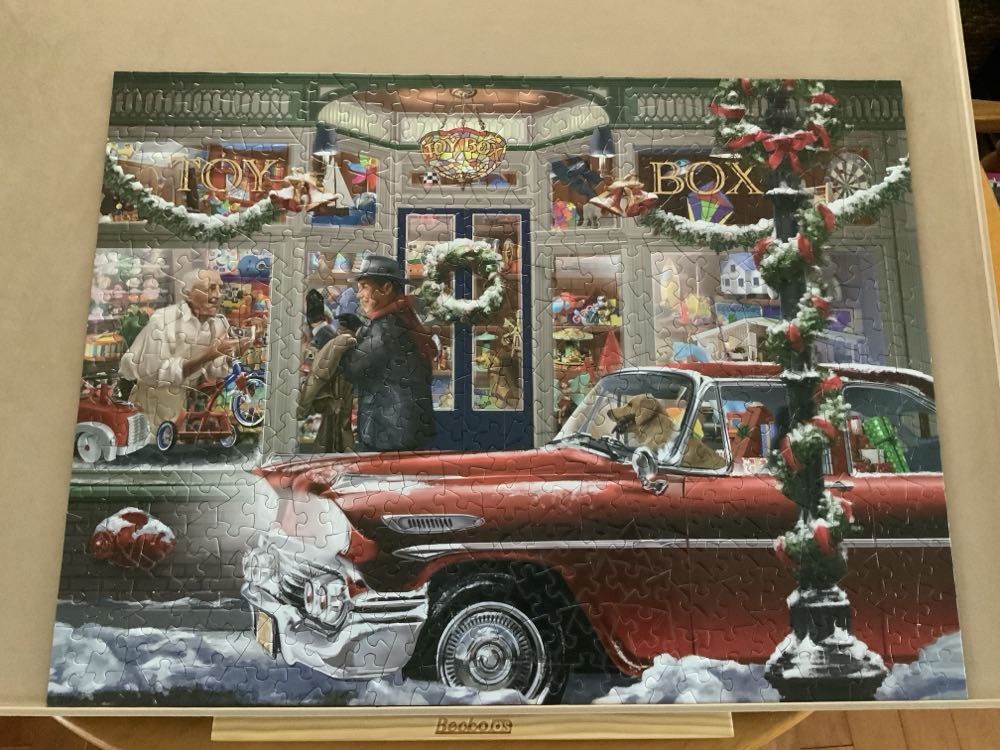 Last Minute Christmas - Bits And Pieces puzzle collectible [Barcode 192949045812] - Main Image 3