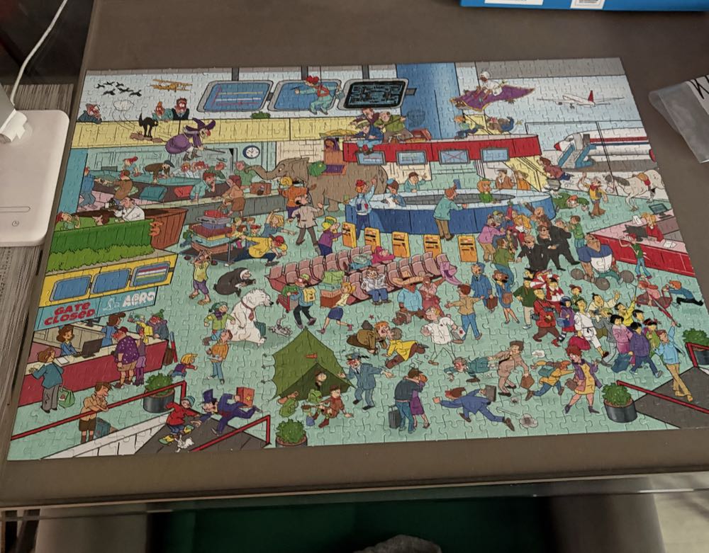 Goliath Wacky World Airport - Goliath Wacky World puzzle collectible [Barcode 8711808714045] - Main Image 2