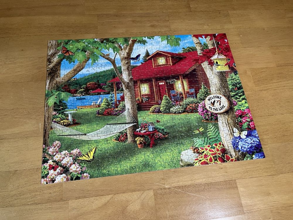 Welcome To The Lake - The Great Outdoors - Master Pieces 🇺🇸 puzzle collectible [Barcode 705988319723] - Main Image 2