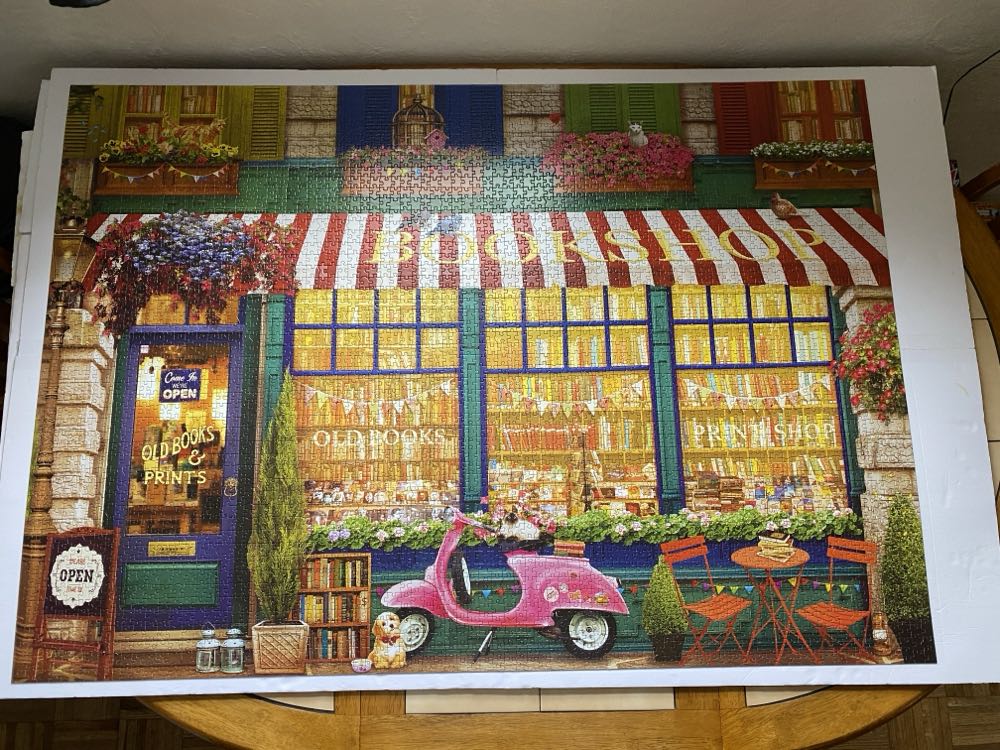 Vintage Bookshop - Educa Borras puzzle collectible [Barcode 8412668185821] - Main Image 2