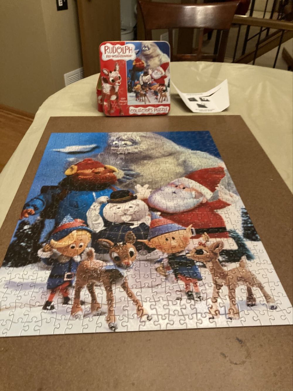 Rudolph The Reindeer 550 Piece- NFS - USAopoly, Inc. puzzle collectible [Barcode 700304050168] - Main Image 2