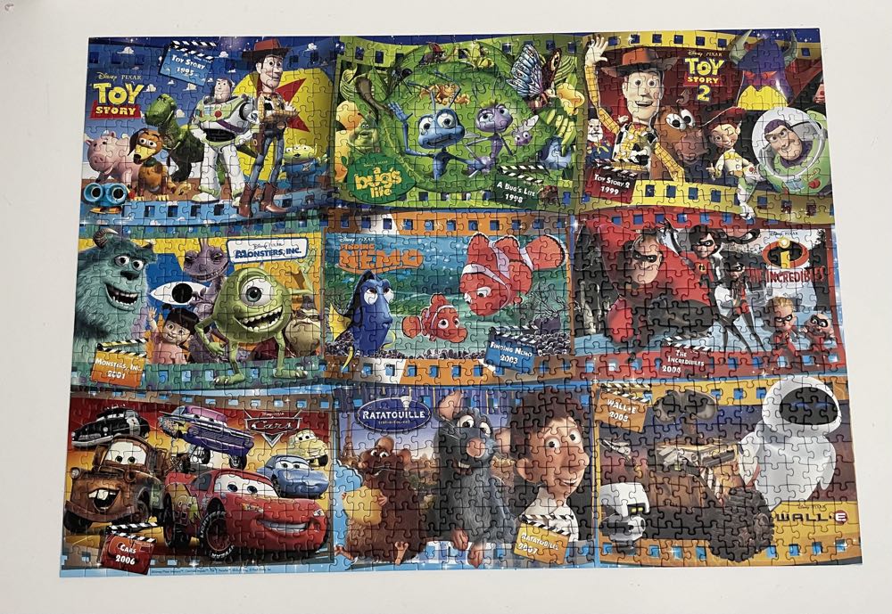 Disney Pixar Moments  - Ravensburger puzzle collectible [Barcode 4005556819041] - Main Image 2