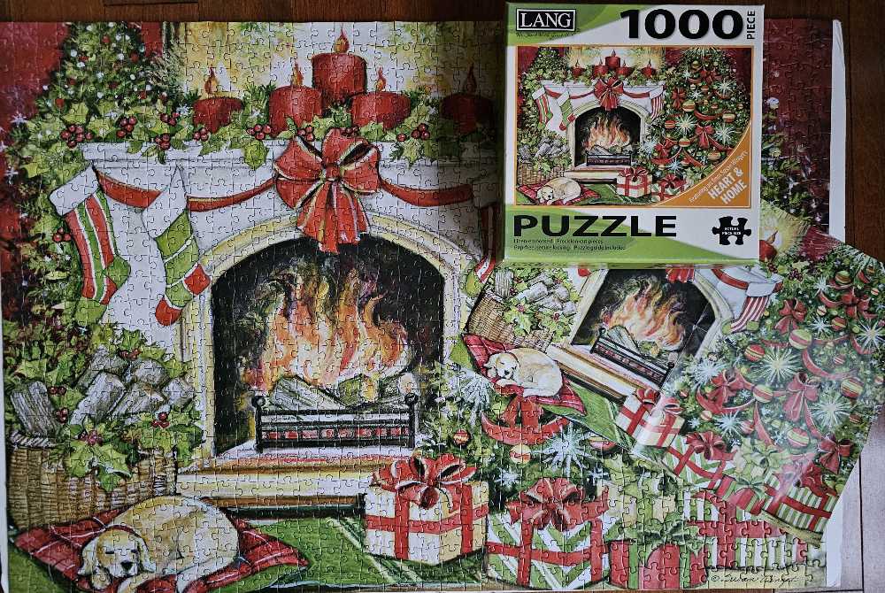 Lang 1000pc Puzzle Chrst Warm Christmas Warmth - Lang puzzle collectible [Barcode 739744208181] - Main Image 3