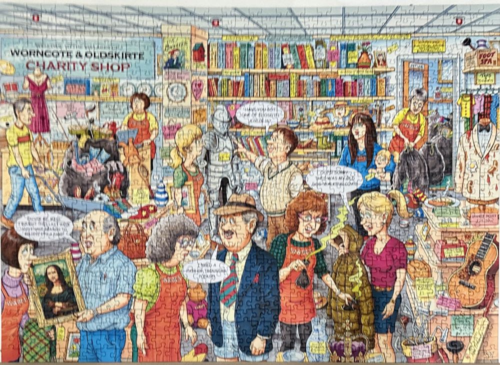 Best Of British #22 -The Charity Shop - Ravensburger puzzle collectible [Barcode 4005556148417] - Main Image 4