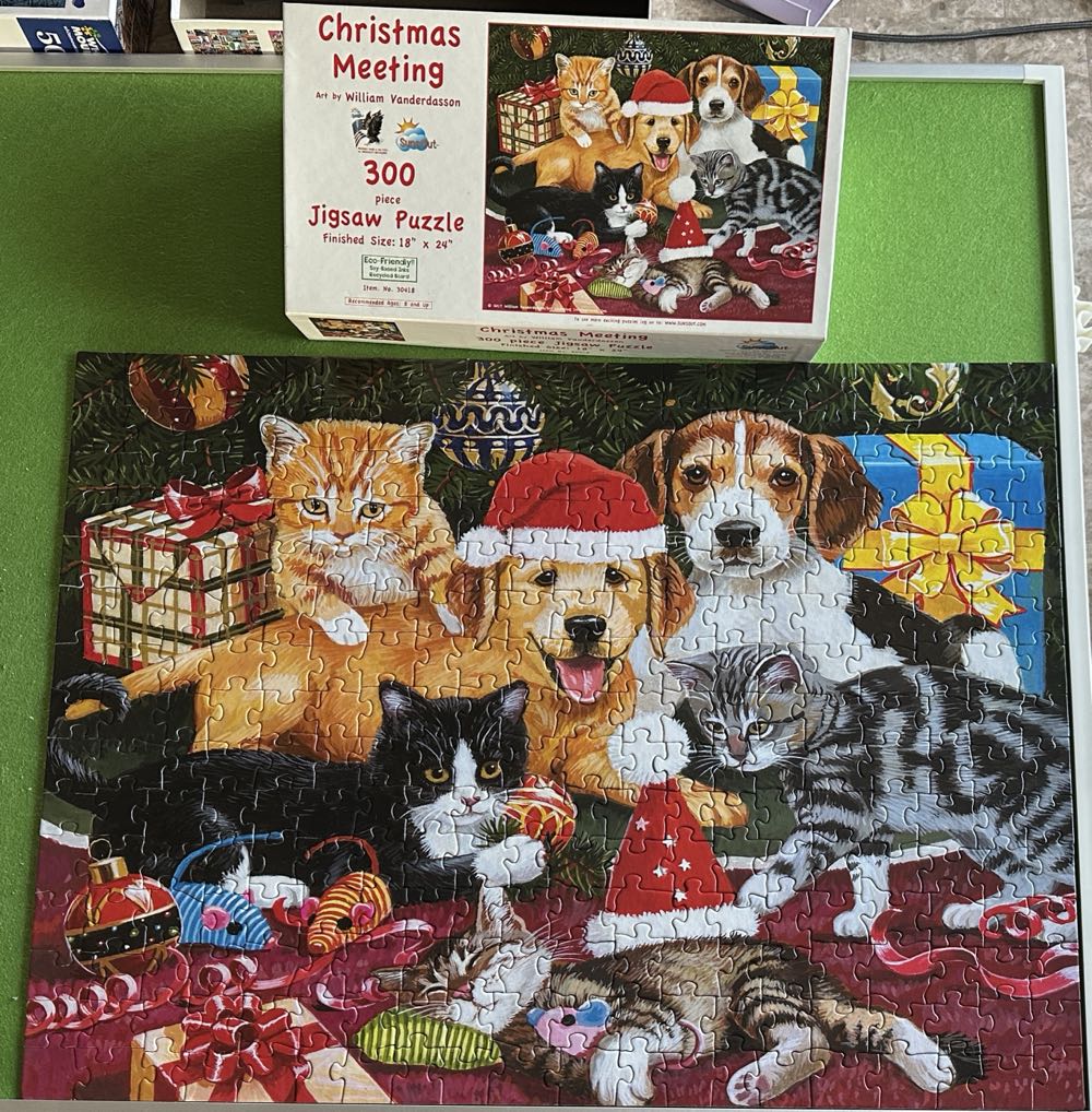 Christmas Meeting  - SunsOut puzzle collectible [Barcode 796780304185] - Main Image 2